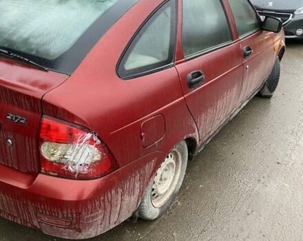 Красный ВАЗ 2172 Priora, объемом двигателя 1.6 л и пробегом 150 тыс. км за 850 $, фото 5 на Automoto.ua