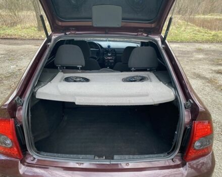 Красный ВАЗ 2172 Priora, объемом двигателя 1.6 л и пробегом 210 тыс. км за 2150 $, фото 7 на Automoto.ua