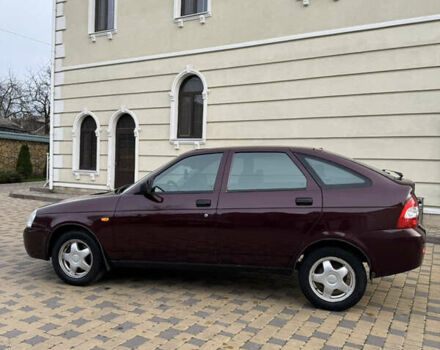 Красный ВАЗ 2172 Priora, объемом двигателя 0 л и пробегом 203 тыс. км за 2150 $, фото 6 на Automoto.ua