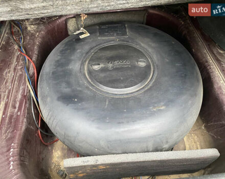 Красный ВАЗ 2172 Priora, объемом двигателя 1.6 л и пробегом 210 тыс. км за 2150 $, фото 16 на Automoto.ua