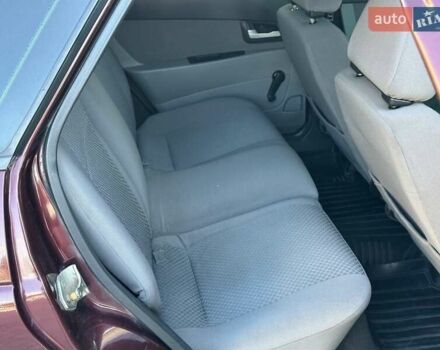 Красный ВАЗ 2172 Priora, объемом двигателя 1.6 л и пробегом 152 тыс. км за 2900 $, фото 3 на Automoto.ua