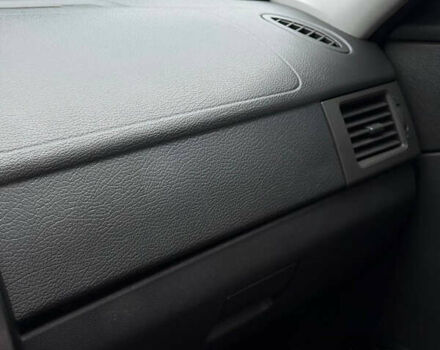 Красный ВАЗ 2172 Priora, объемом двигателя 1.6 л и пробегом 158 тыс. км за 2999 $, фото 19 на Automoto.ua