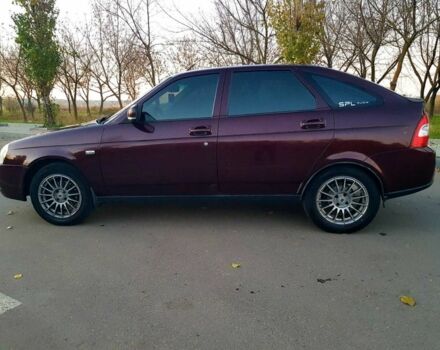 Красный ВАЗ 2172 Priora, объемом двигателя 1.6 л и пробегом 220 тыс. км за 3900 $, фото 4 на Automoto.ua