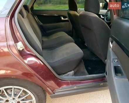 Красный ВАЗ 2172 Priora, объемом двигателя 1.6 л и пробегом 220 тыс. км за 3900 $, фото 5 на Automoto.ua