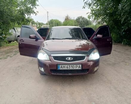 Червоний ВАЗ 2172 Priora, об'ємом двигуна 1.6 л та пробігом 142 тис. км за 3033 $, фото 9 на Automoto.ua