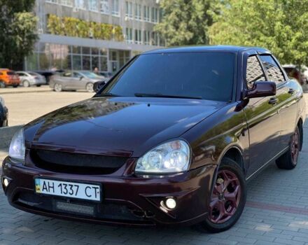 Красный ВАЗ 2172 Priora, объемом двигателя 1.6 л и пробегом 156 тыс. км за 2200 $, фото 1 на Automoto.ua