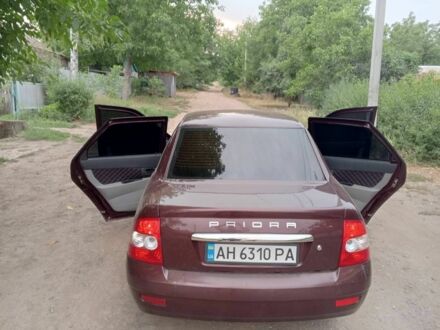 ВАЗ 2172 Priora 2008 в Славянске на Automoto.ua Красный ВАЗ 2172 Priora, объемом двигателя 1.6 л и пробегом 142 тыс. км за 3033 $, фото 1 на Automoto.ua