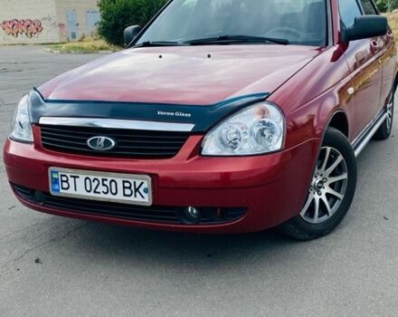 Красный ВАЗ 2172 Priora, объемом двигателя 1.6 л и пробегом 200 тыс. км за 3600 $, фото 1 на Automoto.ua