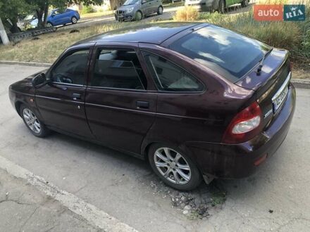 ВАЗ 2172 Priora 2012 в Павлограде на Automoto.ua Красный ВАЗ 2172 Priora, объемом двигателя 1.6 л и пробегом 99 тыс. км за 3400 $, фото 1 на Automoto.ua