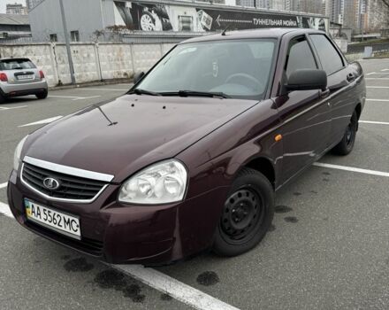 Красный ВАЗ 2172 Priora, объемом двигателя 1.6 л и пробегом 3 тыс. км за 3433 $, фото 1 на Automoto.ua