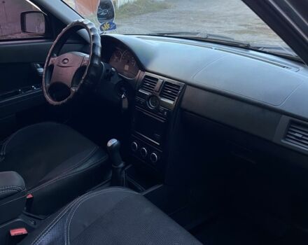 Серый ВАЗ 2172 Priora, объемом двигателя 1.6 л и пробегом 230 тыс. км за 2800 $, фото 3 на Automoto.ua