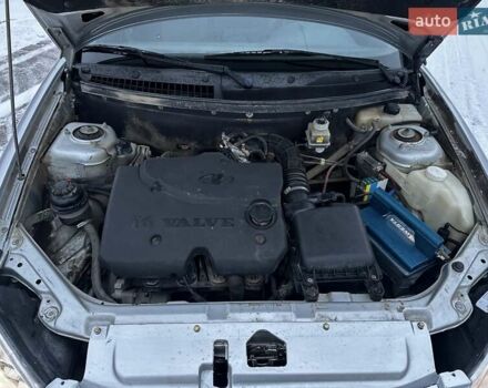 Серый ВАЗ 2172 Priora, объемом двигателя 1.6 л и пробегом 111 тыс. км за 2150 $, фото 17 на Automoto.ua