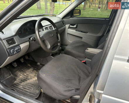 Сірий ВАЗ 2172 Priora, об'ємом двигуна 1.6 л та пробігом 246 тис. км за 2200 $, фото 4 на Automoto.ua