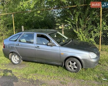 Серый ВАЗ 2172 Priora, объемом двигателя 1.6 л и пробегом 186 тыс. км за 1950 $, фото 5 на Automoto.ua