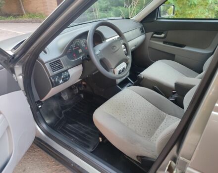 Серый ВАЗ 2172 Priora, объемом двигателя 1.6 л и пробегом 47 тыс. км за 3600 $, фото 13 на Automoto.ua