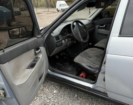 Серый ВАЗ 2172 Priora, объемом двигателя 1.6 л и пробегом 200 тыс. км за 1650 $, фото 7 на Automoto.ua