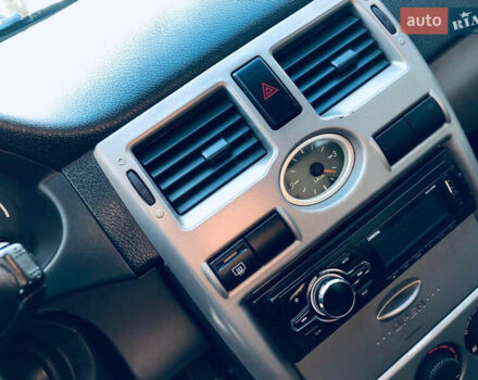 Серый ВАЗ 2172 Priora, объемом двигателя 0 л и пробегом 104 тыс. км за 2299 $, фото 5 на Automoto.ua