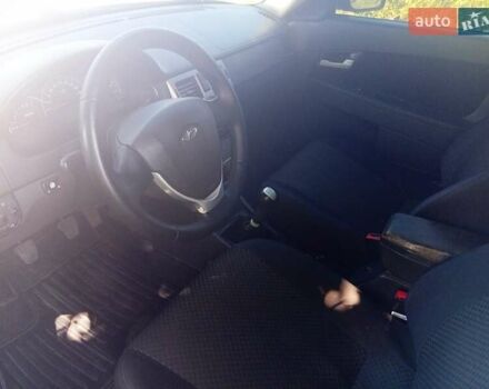 Серый ВАЗ 2172 Priora, объемом двигателя 1.6 л и пробегом 180 тыс. км за 2950 $, фото 3 на Automoto.ua