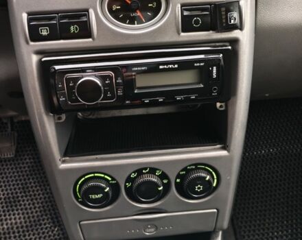 Серый ВАЗ 2172 Priora, объемом двигателя 1.6 л и пробегом 180 тыс. км за 2499 $, фото 6 на Automoto.ua