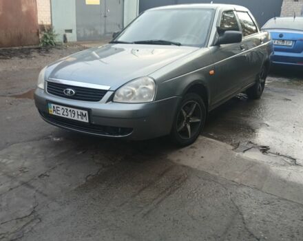 ВАЗ 2172 Priora 2010 у Кривому Розі на Automoto.ua Сірий ВАЗ 2172 Priora, об'ємом двигуна 1.6 л та пробігом 255 тис. км за 2500 $, фото 10 на Automoto.ua