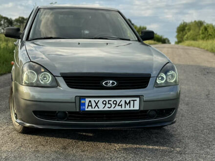 ВАЗ 2172 Priora 2008 в Красноград на Automoto.ua Серый ВАЗ 2172 Priora, объемом двигателя 1.6 л и пробегом 150 тыс. км за 2800 $, фото 1 на Automoto.ua