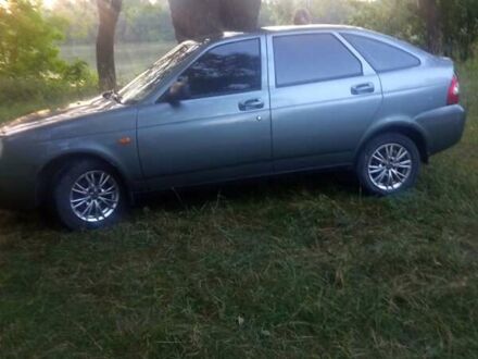 ВАЗ 2172 Priora 2008 у Тростянце на Automoto.ua Сірий ВАЗ 2172 Priora, об'ємом двигуна 1.6 л та пробігом 183 тис. км за 3050 $, фото 1 на Automoto.ua