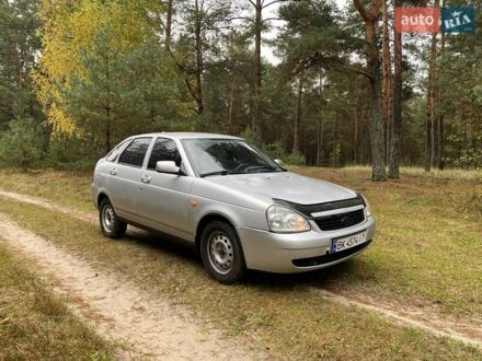 ВАЗ 2172 Priora 2008 в Сарнах на Automoto.ua Серый ВАЗ 2172 Priora, объемом двигателя 1.6 л и пробегом 100 тыс. км за 1800 $, фото 1 на Automoto.ua
