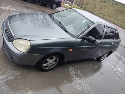 ВАЗ 2172 Priora 2008 у Житомирі на Automoto.ua Сірий ВАЗ 2172 Priora, об'ємом двигуна 0 л та пробігом 225 тис. км за 105000 $, фото 1 на Automoto.ua