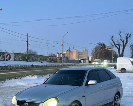 Серый ВАЗ 2172 Priora, объемом двигателя 1.6 л и пробегом 200 тыс. км за 2999 $, фото 1 на Automoto.ua