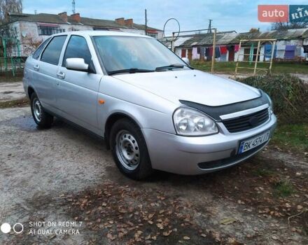 Сірий ВАЗ 2172 Priora, об'ємом двигуна 1.6 л та пробігом 110 тис. км за 2300 $, фото 1 на Automoto.ua