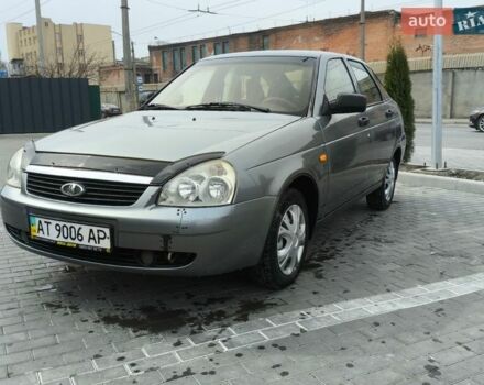 Серый ВАЗ 2172 Priora, объемом двигателя 1.6 л и пробегом 180 тыс. км за 2550 $, фото 1 на Automoto.ua