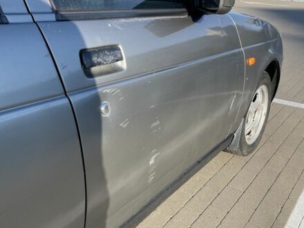 ВАЗ 2172 Priora 2008 у Сумах на Automoto.ua Сірий ВАЗ 2172 Priora, об'ємом двигуна 1.6 л та пробігом 240 тис. км за 1400 $, фото 1 на Automoto.ua