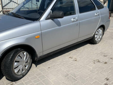 Сірий ВАЗ 2172 Priora, об'ємом двигуна 1.6 л та пробігом 164 тис. км за 2000 $, фото 1 на Automoto.ua