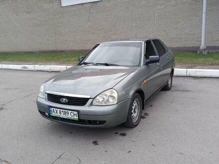 Серый ВАЗ 2172 Priora, объемом двигателя 1.6 л и пробегом 437 тыс. км за 2500 $, фото 1 на Automoto.ua