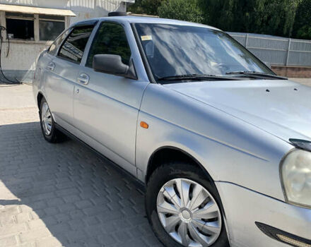 Серый ВАЗ 2172 Priora, объемом двигателя 1.6 л и пробегом 164 тыс. км за 2100 $, фото 1 на Automoto.ua