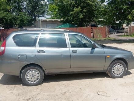 ВАЗ 2172 Priora 2011 в Харькове на Automoto.ua Серый ВАЗ 2172 Priora, объемом двигателя 1.6 л и пробегом 380 тыс. км за 1650 $, фото 1 на Automoto.ua