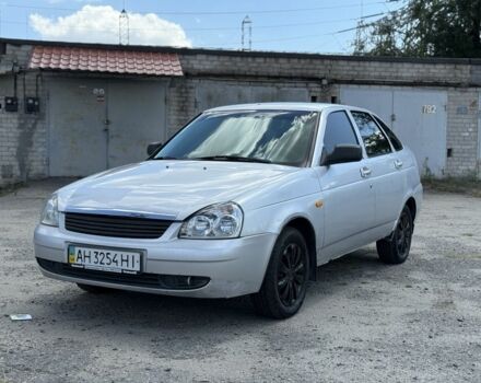 Сірий ВАЗ 2172 Priora, об'ємом двигуна 1.6 л та пробігом 240 тис. км за 1999 $, фото 1 на Automoto.ua