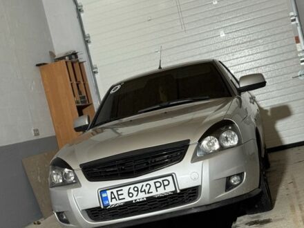 Серый ВАЗ 2172 Priora, объемом двигателя 1.6 л и пробегом 200 тыс. км за 4200 $, фото 1 на Automoto.ua