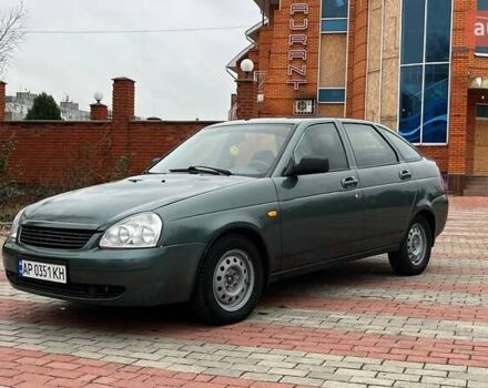 Сірий ВАЗ 2172 Priora, об'ємом двигуна 1.6 л та пробігом 193 тис. км за 1999 $, фото 1 на Automoto.ua
