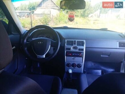 Сірий ВАЗ 2172 Priora, об'ємом двигуна 1.6 л та пробігом 180 тис. км за 2899 $, фото 1 на Automoto.ua
