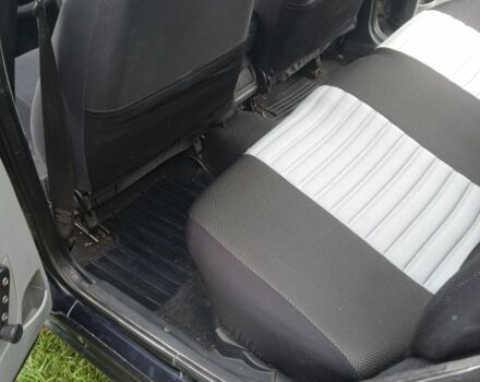 Синий ВАЗ 2172 Priora, объемом двигателя 1.6 л и пробегом 220 тыс. км за 2500 $, фото 5 на Automoto.ua