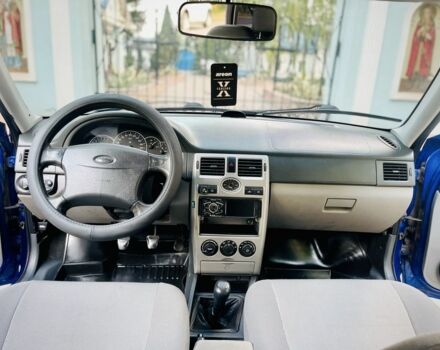 Синий ВАЗ 2172 Priora, объемом двигателя 1.6 л и пробегом 160 тыс. км за 3300 $, фото 17 на Automoto.ua
