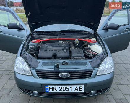 Зеленый ВАЗ 2172 Priora, объемом двигателя 1.6 л и пробегом 148 тыс. км за 3300 $, фото 47 на Automoto.ua