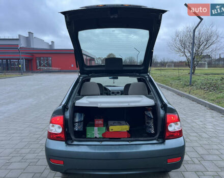 Зеленый ВАЗ 2172 Priora, объемом двигателя 1.6 л и пробегом 148 тыс. км за 3300 $, фото 43 на Automoto.ua