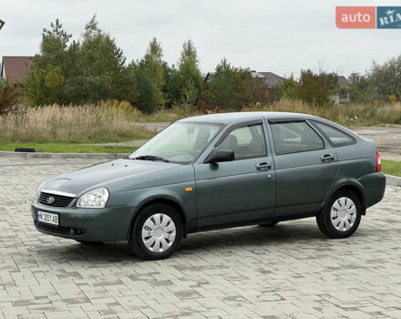Зеленый ВАЗ 2172 Priora, объемом двигателя 1.6 л и пробегом 148 тыс. км за 3700 $, фото 6 на Automoto.ua