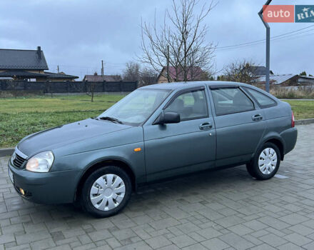 Зеленый ВАЗ 2172 Priora, объемом двигателя 1.6 л и пробегом 148 тыс. км за 3300 $, фото 10 на Automoto.ua