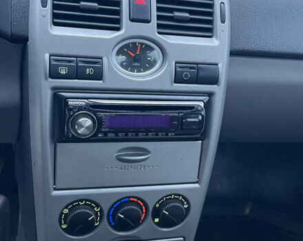 Зеленый ВАЗ 2172 Priora, объемом двигателя 1.6 л и пробегом 148 тыс. км за 3300 $, фото 26 на Automoto.ua