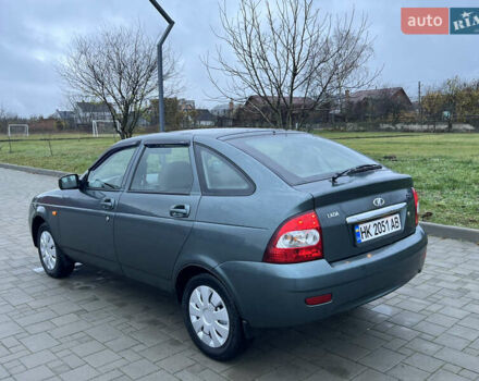 Зеленый ВАЗ 2172 Priora, объемом двигателя 1.6 л и пробегом 148 тыс. км за 3300 $, фото 8 на Automoto.ua