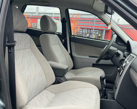 Зеленый ВАЗ 2172 Priora, объемом двигателя 1.6 л и пробегом 148 тыс. км за 3700 $, фото 29 на Automoto.ua