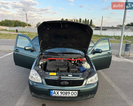 Зелений ВАЗ 2172 Priora, об'ємом двигуна 1.6 л та пробігом 212 тис. км за 3100 $, фото 9 на Automoto.ua